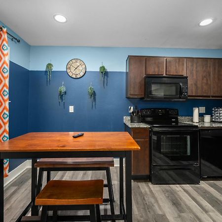 Comfy 1Br Apt With Free Parking Near Nrg & Med Center Houston Exterior foto